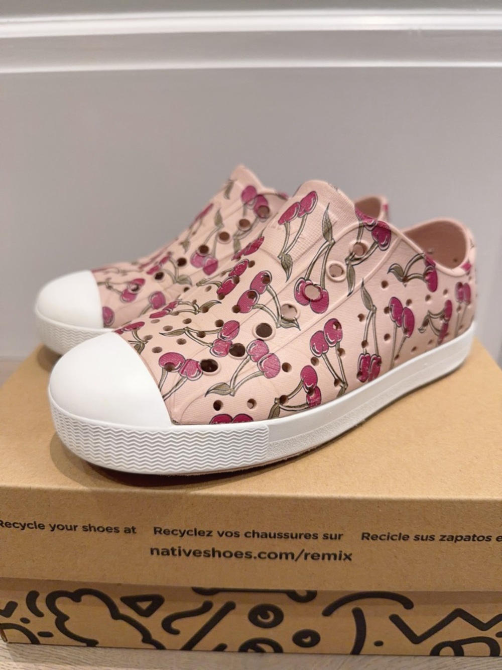 Native Shoes Jefferson Print Slip-On - Chameleon Pink with Cherry Print